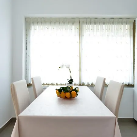 Orange 167 Apartmán *