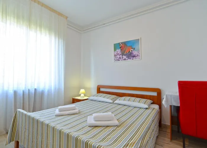 아파트 Orange 167 *