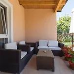 Orange 167 Apartment *